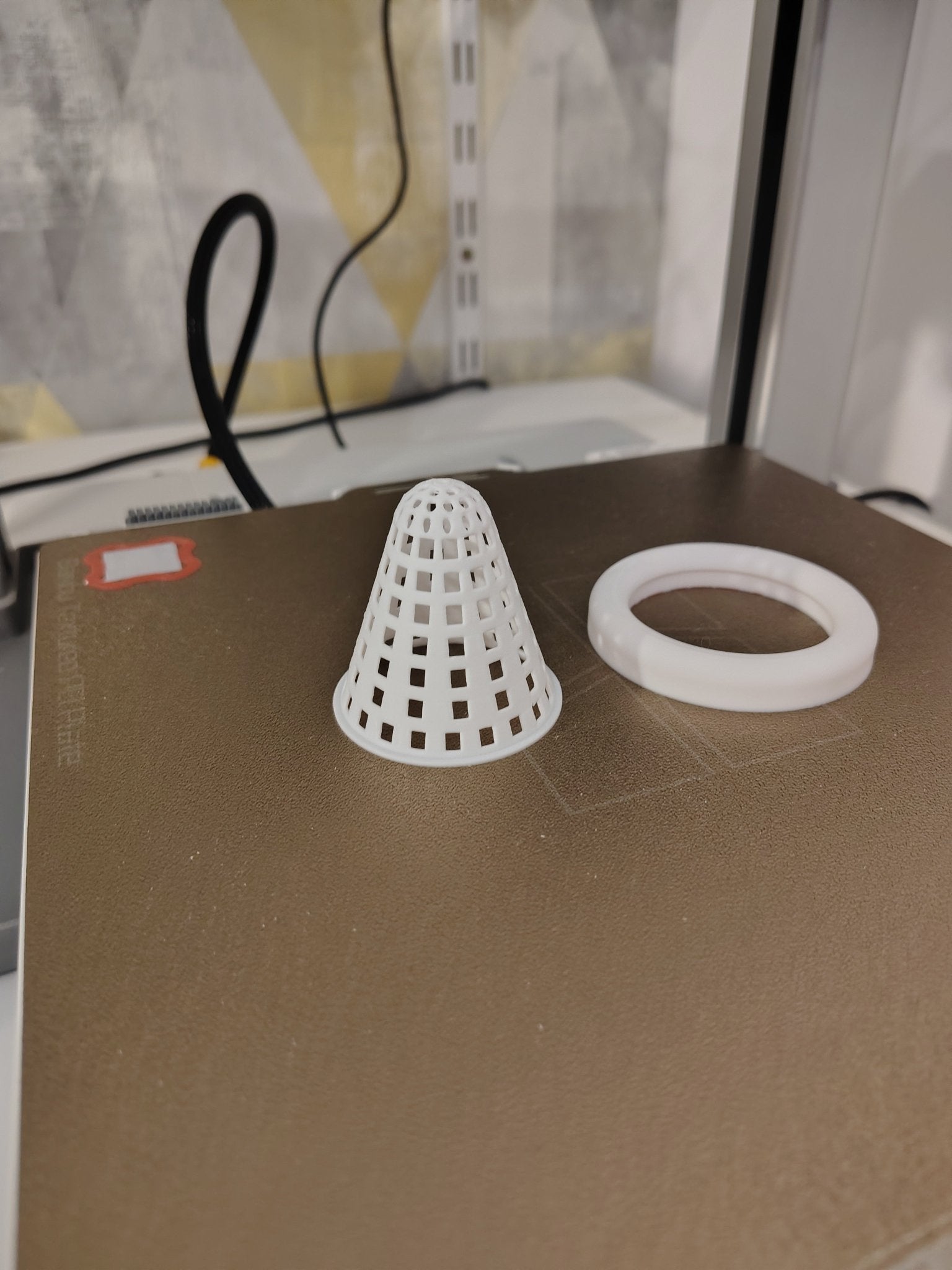 Nourrisseur flottant pour aquarium - Variashop