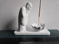 Porte-encens - Statue de Moine de Méditation avec Lotus