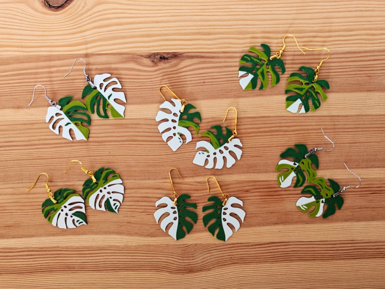 Paire de boucles d'oreilles feuilles monstera